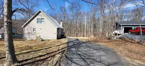 154 Dunchurch Dr, Bushkill, PA 18324 photo 49