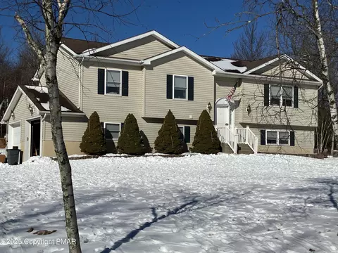 205 Upper Notch Rd, Albrightsville, PA 18210