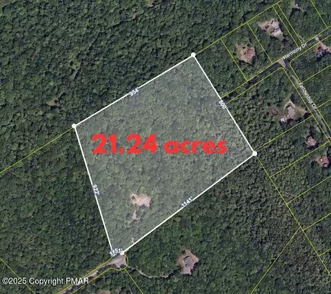 140 Cabin Ridge Rd, Hawley, PA 18428