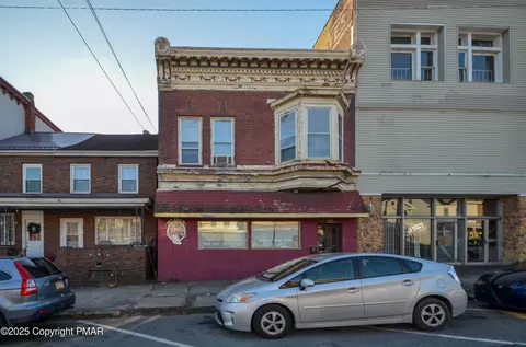 36 E Ridge St, Lansford, PA 18232
