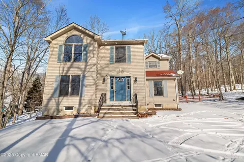 3360 Trafalgar Ave, East Stroudsburg, PA 18302