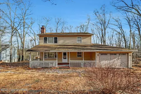 332 Pocono Blvd, Bushkill, PA 18324