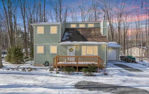 1671 Stag Run, Pocono Lake, PA 18347