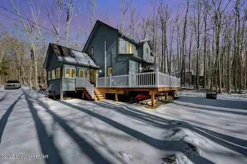 158 Moshannon Dr, Pocono Lake, PA 18347
