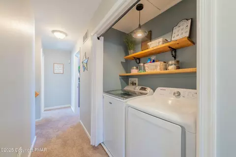 346 E Center St, Wind Gap, PA 18091 photo 39