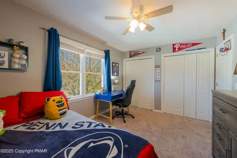 346 E Center St, Wind Gap, PA 18091 photo 35