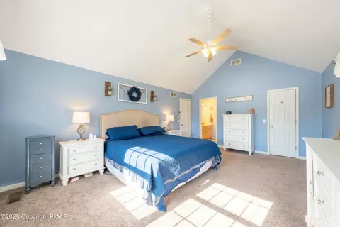 346 E Center St, Wind Gap, PA 18091 photo 29