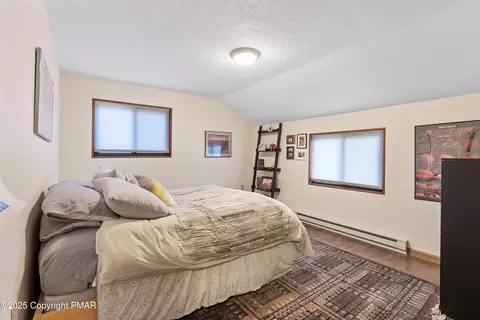 226 Robin Ct, Bushkill, PA 18324 photo 16