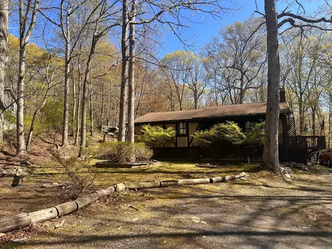 3195 Dogwood Te Ter, East Stroudsburg, PA 18301