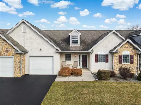 1315 Silo Dr, Easton, PA 18040