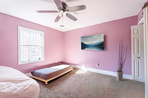 Bedroom - 173 Murphy Cir, Bushkill, PA 18324 photo 2 of 3
