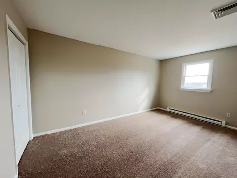 3296 Reeve Dr E, Bethlehem, PA 18020 photo 10
