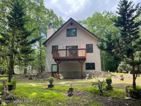 211 Darcy Dr, Saylorsburg, PA 18353