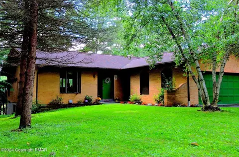 4195 Forest Dr, Kunkletown, PA 18058