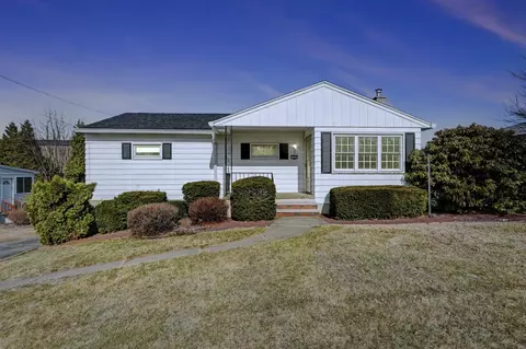 131 S Keyser Ave, Taylor, PA 18517