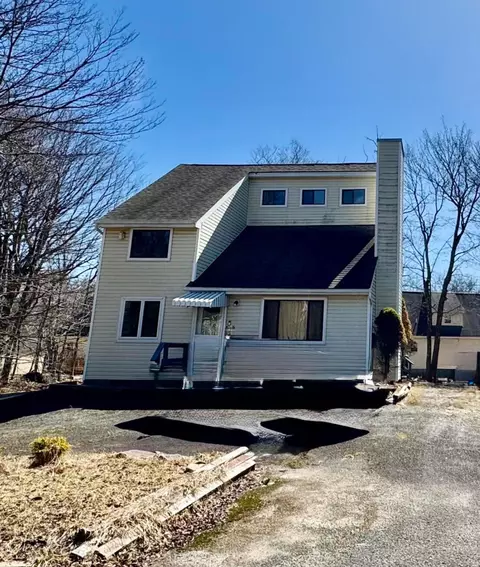 1905 Horseshoe Bnd, Tobyhanna, PA 18466