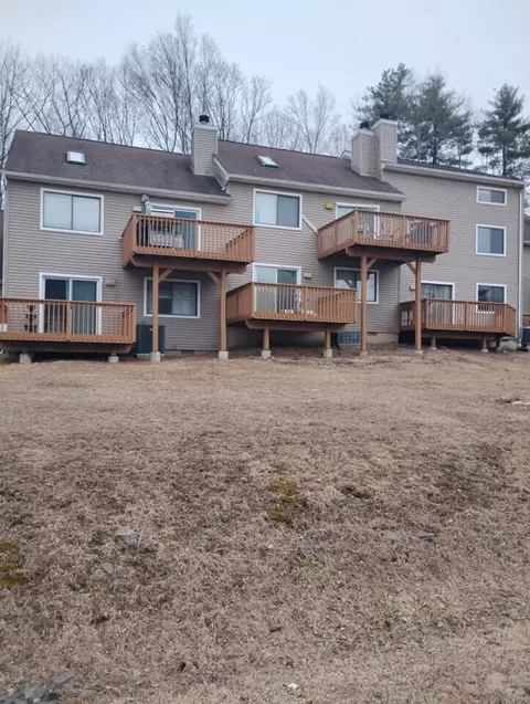 3328 Windemere Dr, Bushkill, PA 18324 photo 22