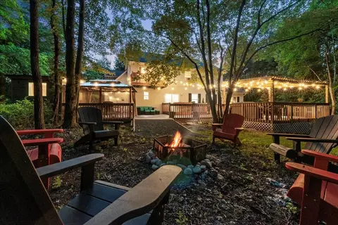 2115 Mink Ln, Long Pond, PA 18334