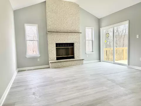Living - 1212 Falls Rd, Bushkill, PA 18324 photo 5 of 11