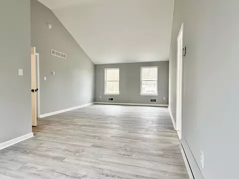 Living - 1212 Falls Rd, Bushkill, PA 18324 photo 11 of 11