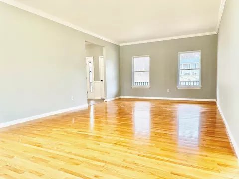 Living - 1212 Falls Rd, Bushkill, PA 18324 photo 9 of 11