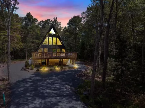 212 Lidio Rd, Blakeslee, PA 18610