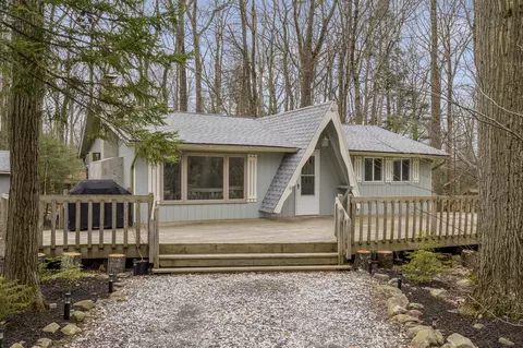 2169 Onondaga Way, Tobyhanna, PA 18466