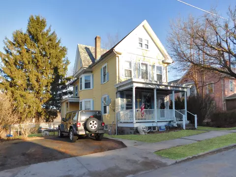 719 North St, Jim Thorpe, PA 18229