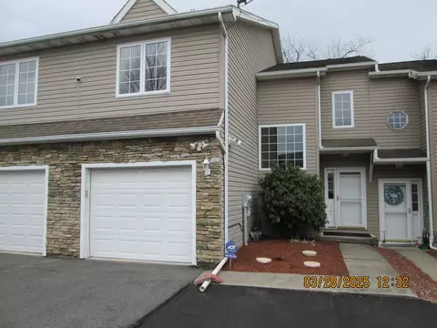 706 S Keyser Ave, Scranton, PA 18504
