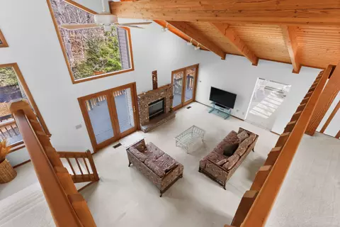367 Saunders Dr, Bushkill, PA 18324 photo 14