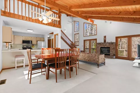367 Saunders Dr, Bushkill, PA 18324 photo 16