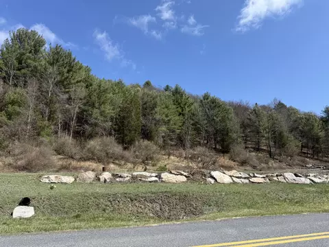 2650 57 Road Rd, Kunkletown, PA 18058