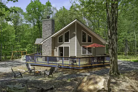 133 Kipling Ln, Albrightsville, PA 18210
