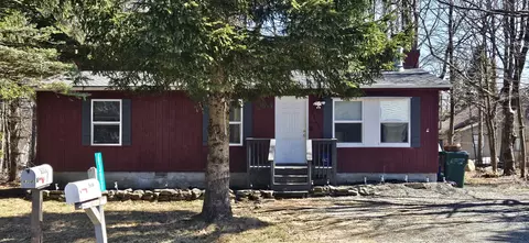 6307 Ventnor Dr, Tobyhanna, PA 18466