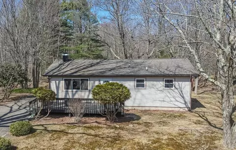 297 Petrarch Trl, Albrightsville, PA 18210