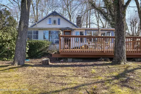 5703 Locust Ln, Kunkletown, PA 18058