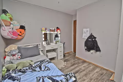 Bedroom - 1152 Lancaster Dr, Bushkill, PA 18324 photo 2 of 5