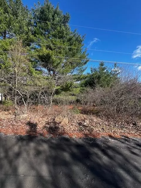 255 Alpha Dr, Stroudsburg, PA 18360
