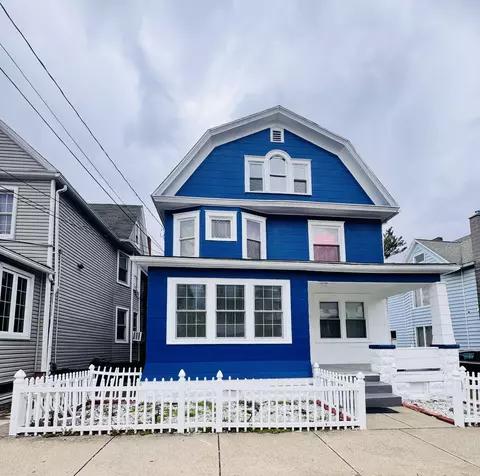 284 New Hancock St, Wilkes Barre, PA 18702