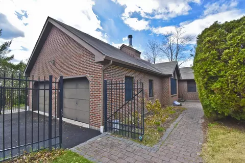 704 Newport Rd, Stroudsburg, PA 18360