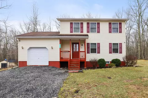 6168 Freedom Rd, East Stroudsburg, PA 18302