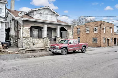 531 W 5th St, Hazleton, PA 18201