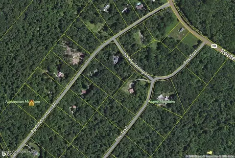 310 Bush Mountain Rd, Tobyhanna, PA 18466