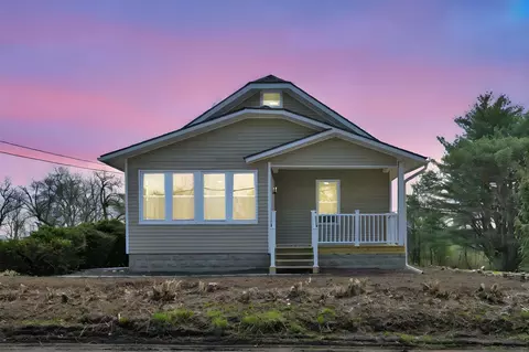 66 Fairview St, Barnesville, PA 18214
