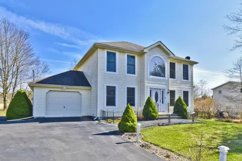2340 Long Pond Rd, Long Pond, PA 18334