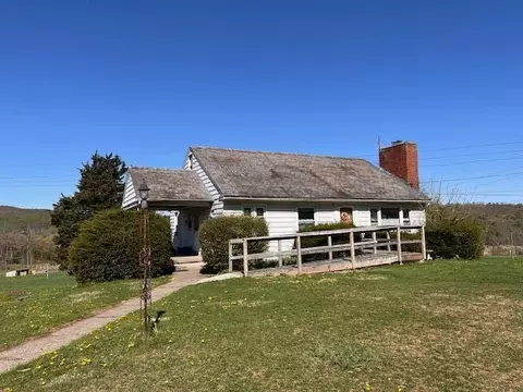 437 Route 115, Saylorsburg, PA 18353