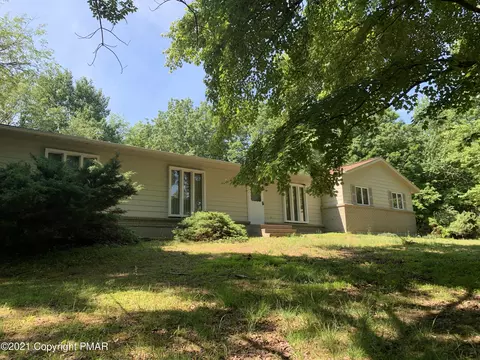83 Balson Rd, Stroudsburg, PA 18360