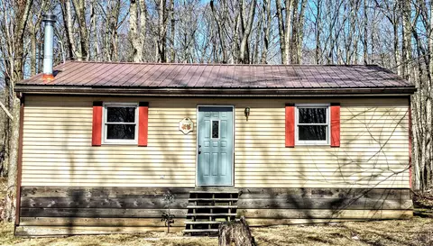 79 Chestnut Dr, Lehighton, PA 18235