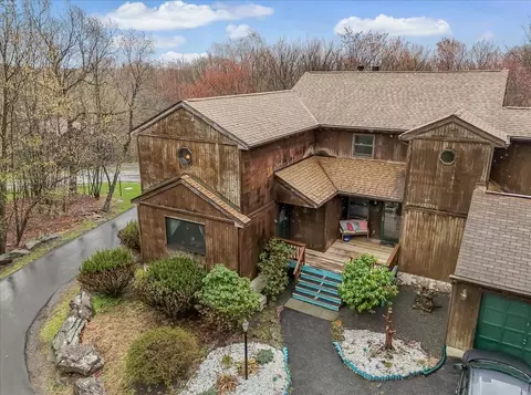 232 Image Dr, Scotrun, PA 18355 photo 10