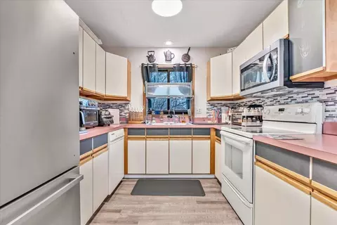 232 Image Dr, Scotrun, PA 18355 photo 18